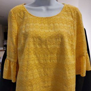 Talbot Eyelet 3/4 Flutter Sleeve Blouse